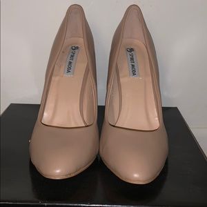 christian Siriano tan heels